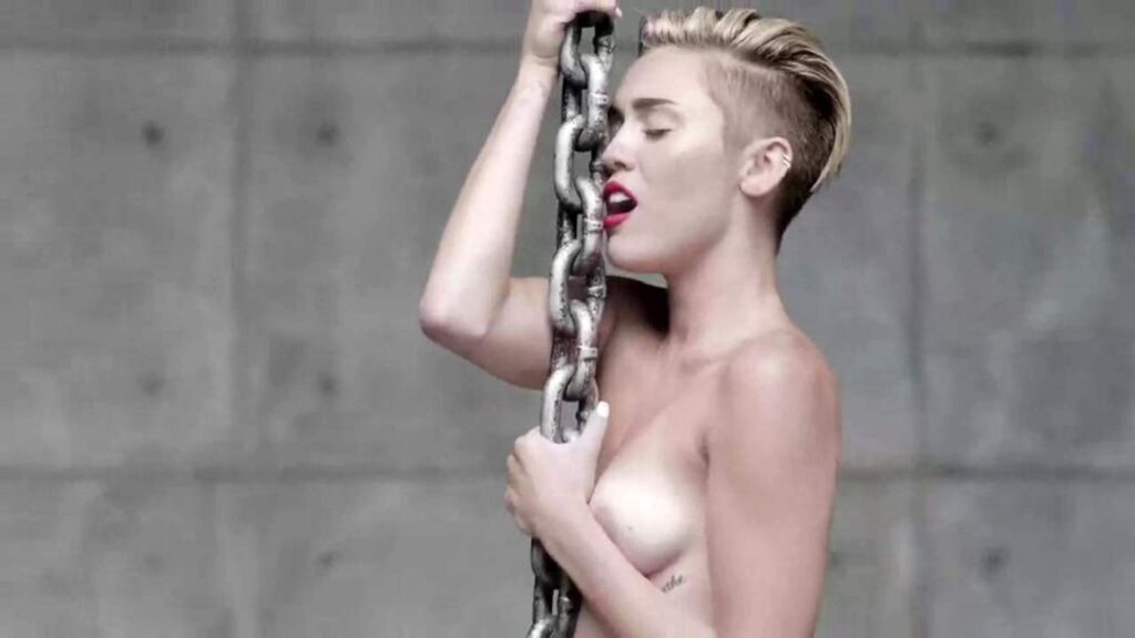 Nudes Miley Cyrus Wrecking Ball df54